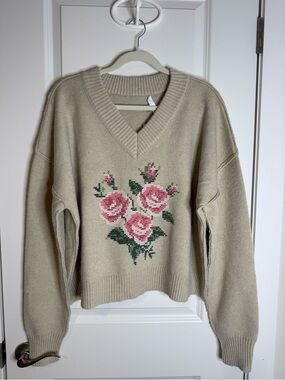 Altar'd State Cream V-Neck Sweater with Pink Rose Motif